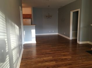 1940-202 Tara Ct, Greenville, NC 27858