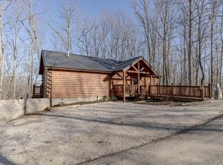 380 Chestnut Dr, Campton, KY 41301