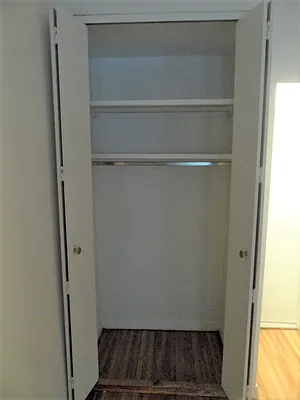 Rented by City Connections Realty | media 5