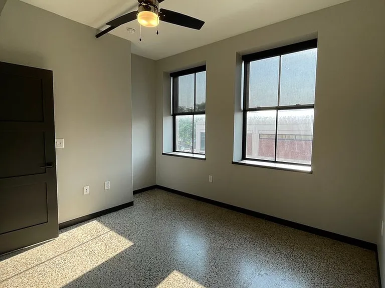 403 W Norfolk Ave #205 — Photo 22