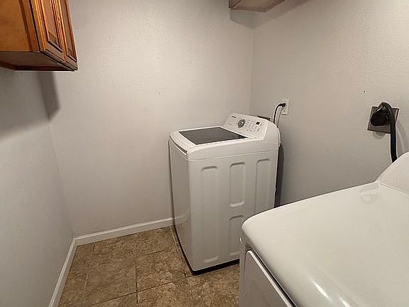 4th image of 7543 Forest Glen Rd