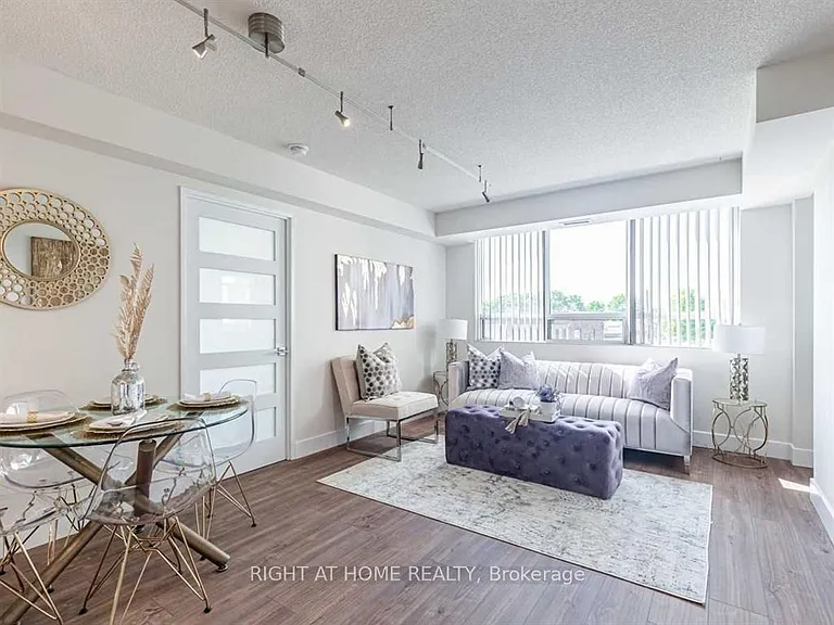 555 Wilson Heights Blvd #215 — Photo 4