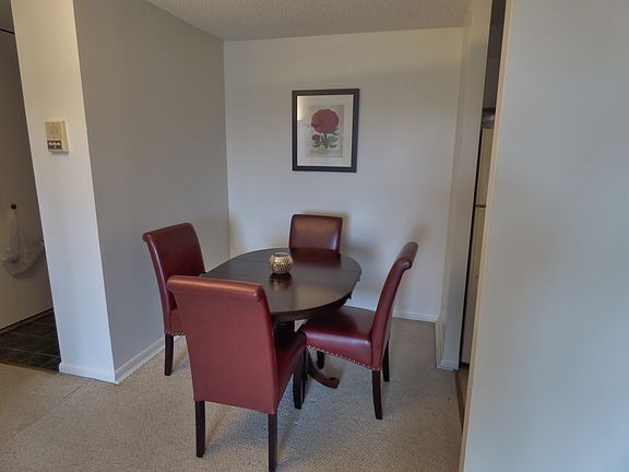4th image of 2540 Shore Blvd #7J