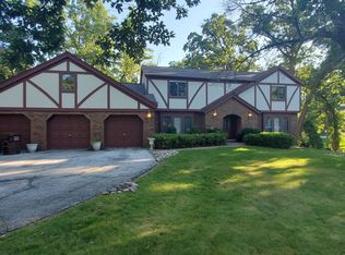 38 Danube Way, Olympia Fields, IL 60461