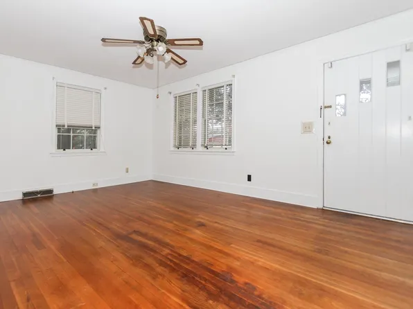 1733 Augusta Rd, West Columbia, SC 29169