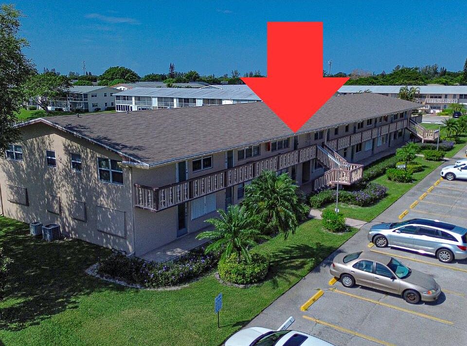 1st image of 182 Chatham I #182