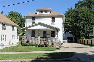 1st image of 604 Harlan Ave NE #2