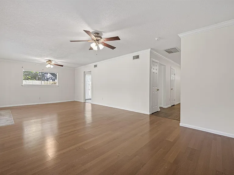 1106 E Red Cedar Cir — Photo 12