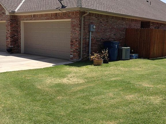 2-Car Garage
