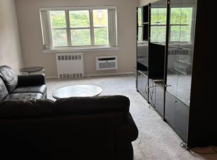 8825 155th Ave APT 3E, Howard Beach, NY