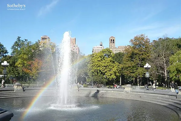 Washington Square, Sales