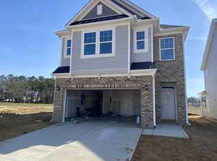 72 Nailsworth St #CW-104, Angier, NC 27501