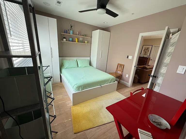 1114 Penn St NE #3 — Photo 30