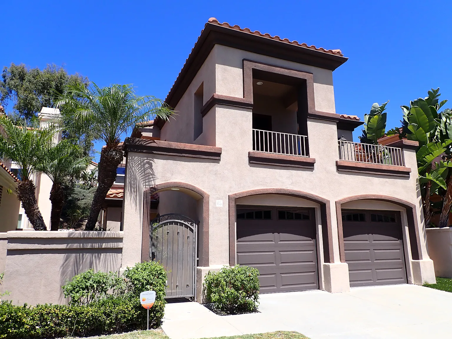 4 bed, 2150 sqft, $4,750 — Photo 2