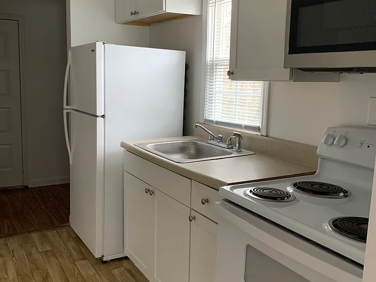 1204 Rear High St #A — Photo 5