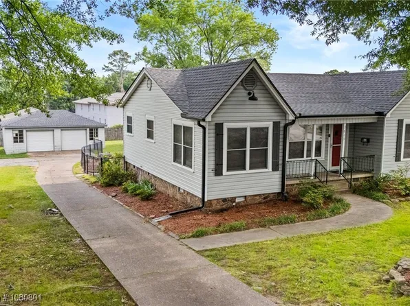 3815 Free Ferry Ln, Fort Smith, AR 72903