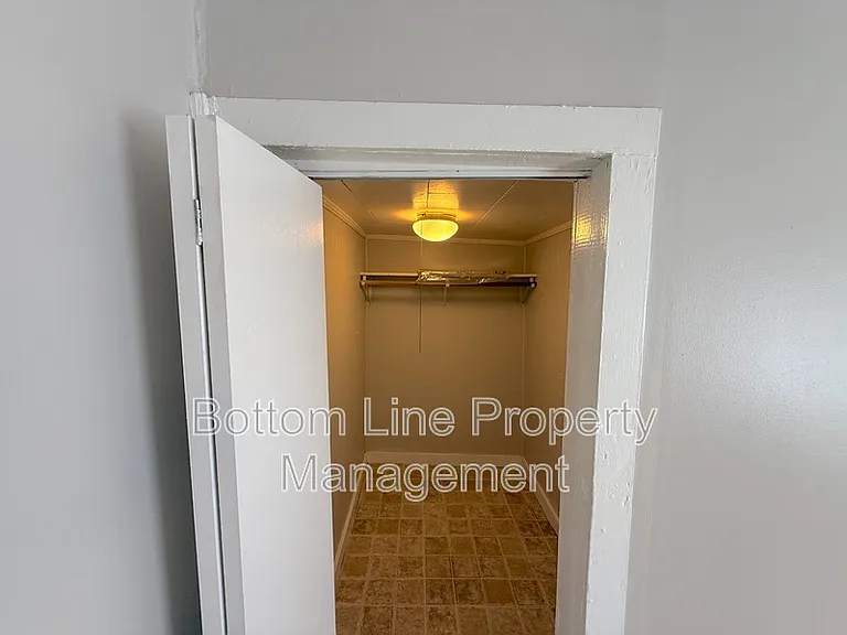 216 Lineberger St — Photo 7