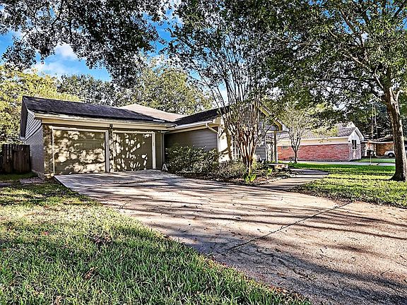 2nd image of 10807 Oasis Dr