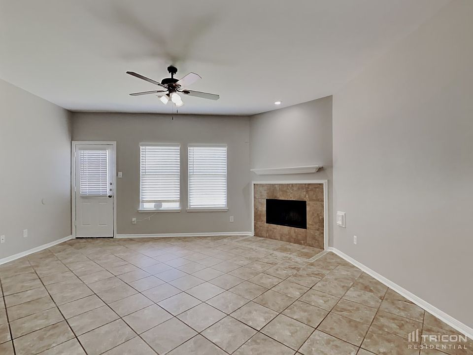 1715 Caldbeck Ln, Fresno, TX 77545 Zillow