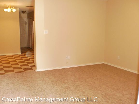 4th image of 16054 Echo Glen Dr