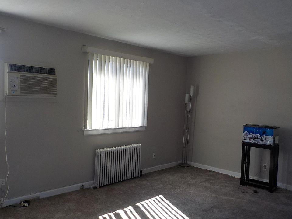 1st image of 24741 76th Ave Floor 2