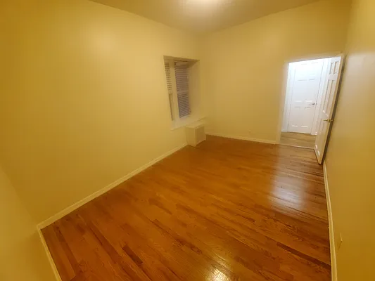 Rented by Metro Garden Realty NYC | media 15