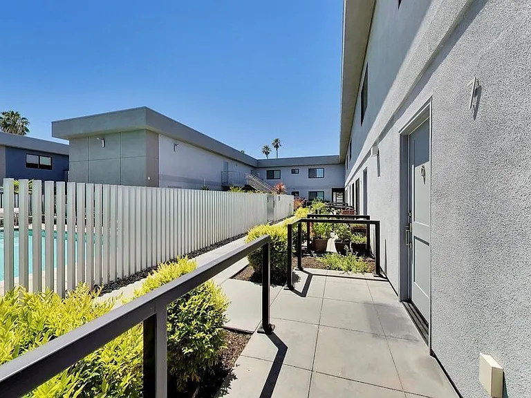 1662 Hollenbeck Ave #15 — Photo 30