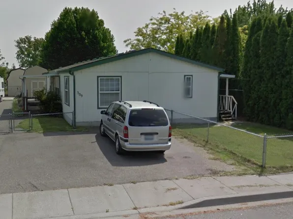 309 S 26th Ave, Pasco, WA 99301