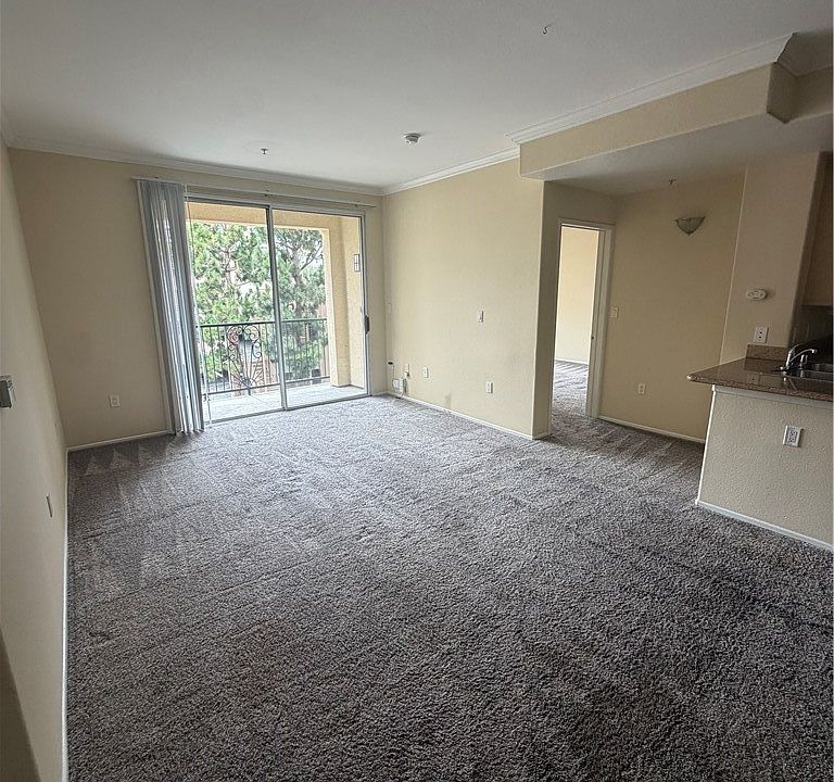 1st image of 2313 Watermarke Pl