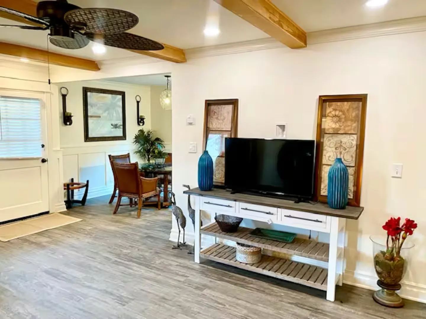 2045 Tustin Ave — Photo 4