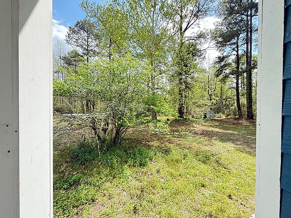 4th image of 285 Koger Dr