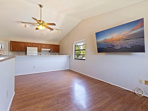 2nd image of 334 Crosswinds Dr