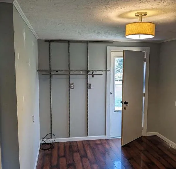 3484 Old Kentucky Rd — Photo 8