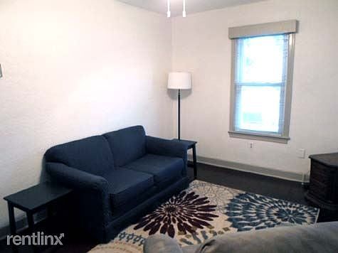 4th image of 415 1/2 N Highland Ave