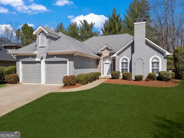 207 Bent Oak Ln, Woodstock, GA 30189