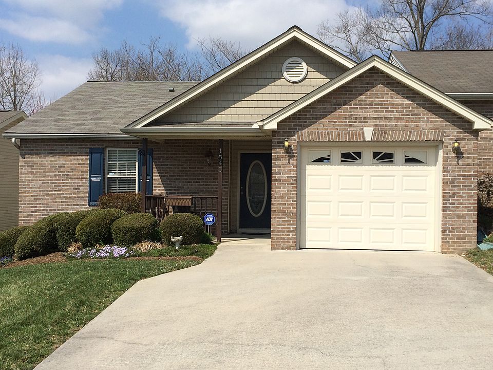 1st image of 1843 Elmhurst Way