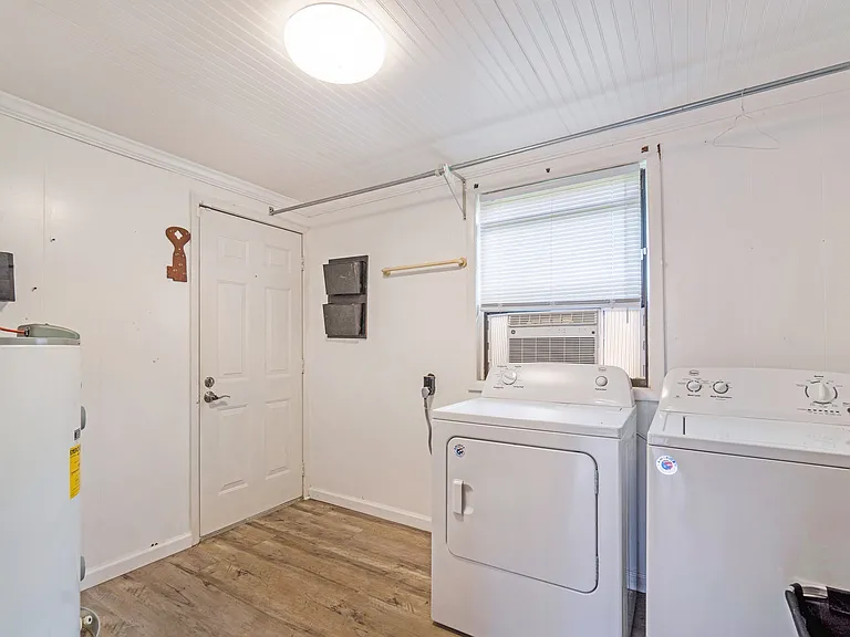 308 Calhoun Ave — Photo 12