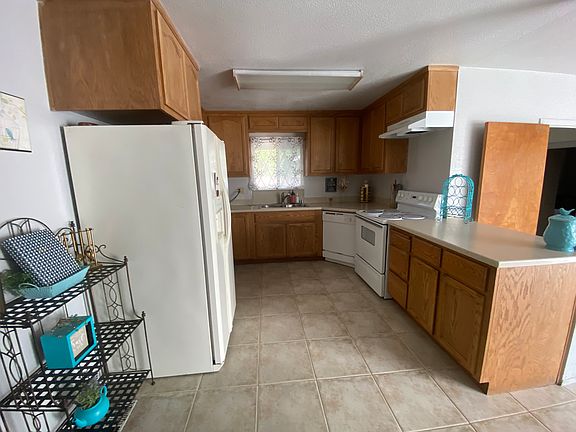 2nd image of 1402 Belmont Ave