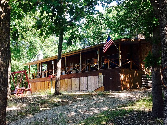 2nd image of 10413 Shelby Dr