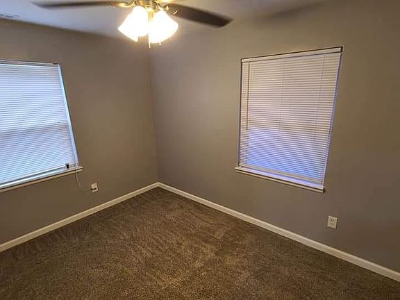 5th image of 5010 Locust Ave