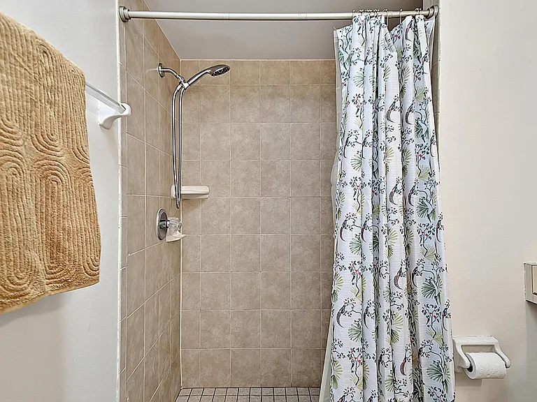 4 Zanzibar Balsan Ct — Photo 34
