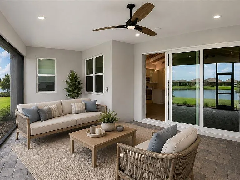 8075 Slipway Dr — Photo 19