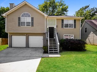 2409 Rambling Way, Lithonia, GA 30058