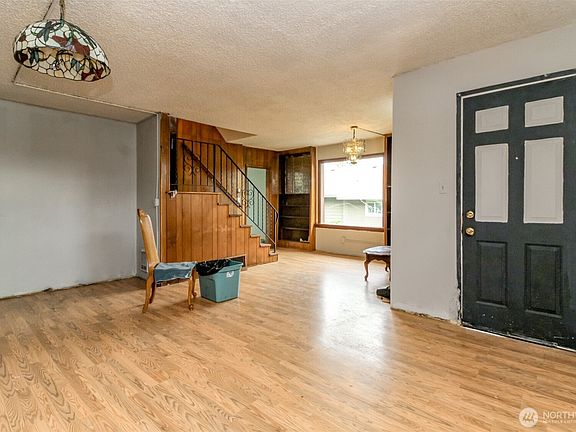 5th image of 1437 E 30th Street