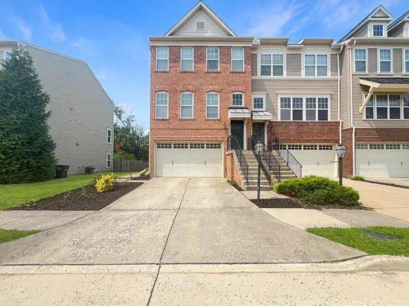 43450 Hopestone Ter, Chantilly, VA 20152