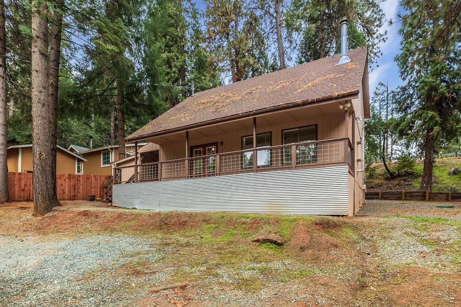 16845 Alpine Dr photo 1