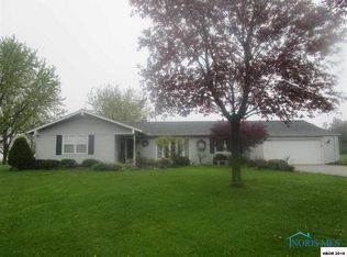 3208 Gwilym Rd, Fostoria, OH 44830