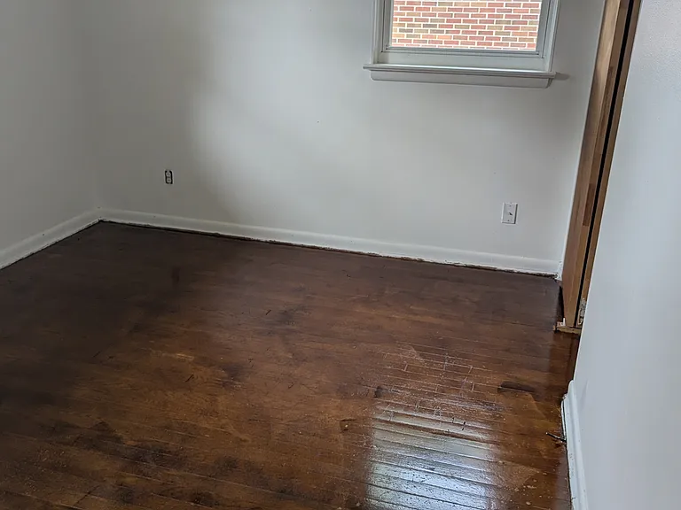 2000 Saint Stephen Dr — Photo 18