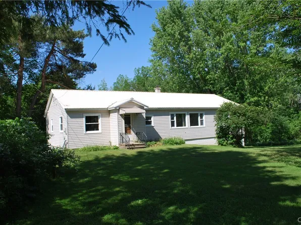 101 Britt Pl, Barneveld, NY 13304