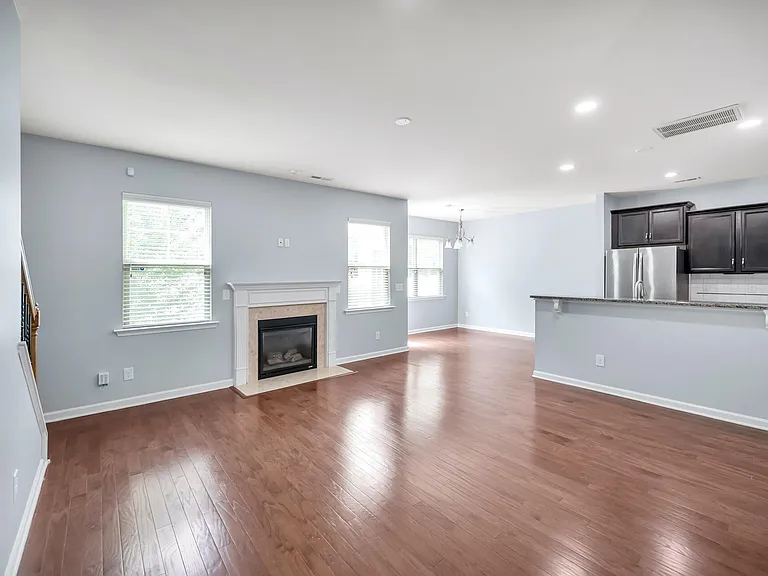 149 Torrey Heights Ln — Photo 4